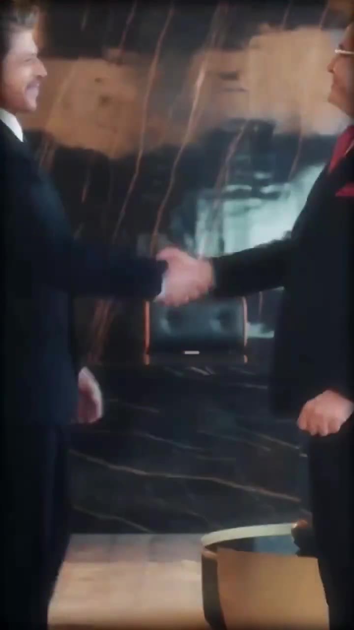 Two Legends: Danube and Shah Rukh Khan video thumbnail